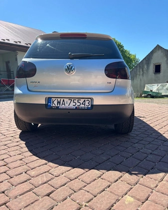 Volkswagen Golf cena 12000 przebieg: 231000, rok produkcji 2005 z Racibórz małe 106